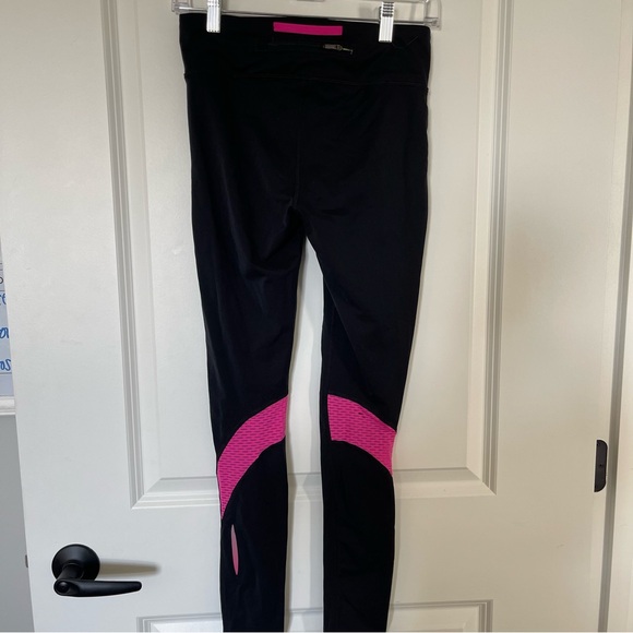 Under Armour Leggings - Picture 6 of 6
